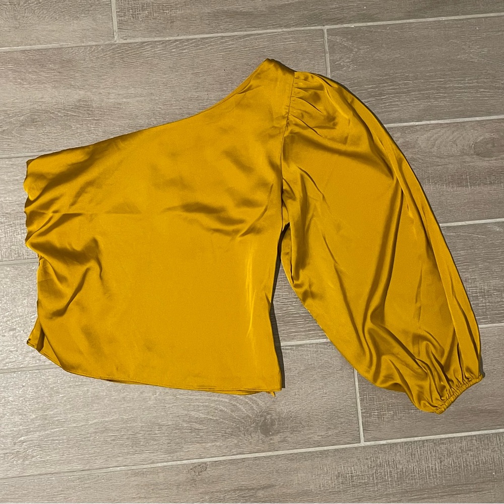 One-Shoulder Blouse